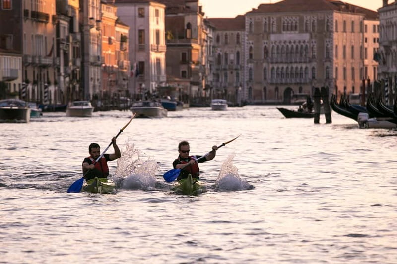 Venice: Guided Canal Kayak Tour at Day, Night, or Sunset - Starting at Calle Brazzo 3347