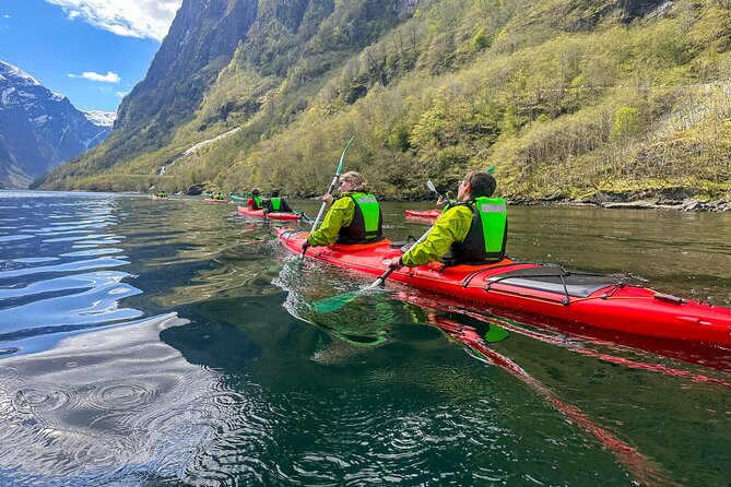Vossevangen: Nærøyfjord Full-Day Guided Kayaking Trip - From Vossevangen to the water in about 40 minutes
